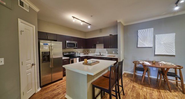 the metro apartments denver reviews