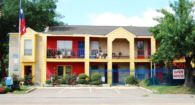 Sun Blossom Gardens 43 Reviews Houston Tx Apartments For Rent