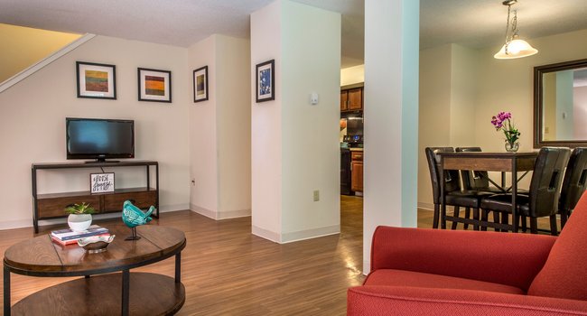 Mill Valley Estates New Luxury - 45 Reviews | Amherst, MA Apartments