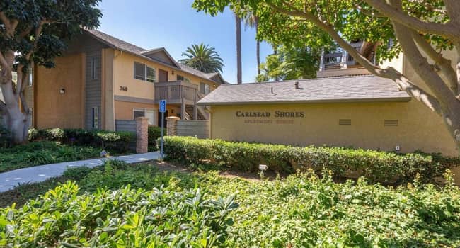 390 Chestnut Ave,Carlsbad CA rentals Carlsbad Shores Apartment Homes Entrance