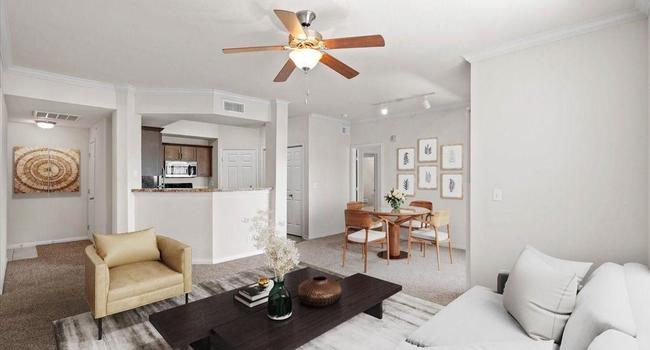 Crescent Apartments Reviews - Lenexa, KS | 8500 Maurer Road