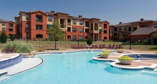 Bella Madera at Lake Lewisville - 155 Reviews | Lewisville, TX