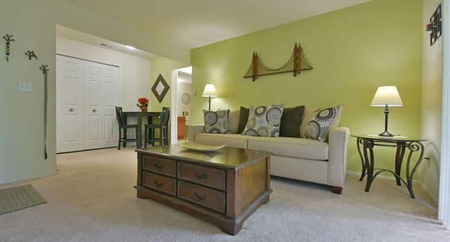 Sycamore Creek Apartments 92 Reviews Lake Orion Mi Apartments