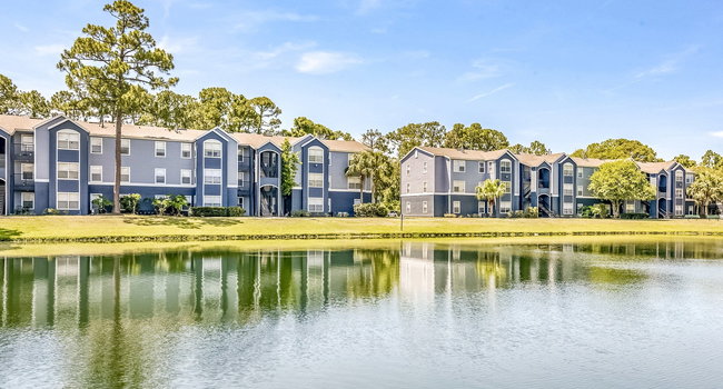 Wedgewood Apartments - Daytona Beach FL