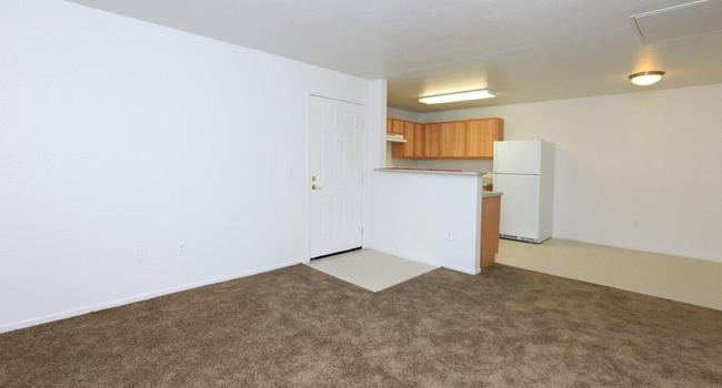 Suncrest Apartments - 4 Reviews | Barstow, CA Apartments for Rent