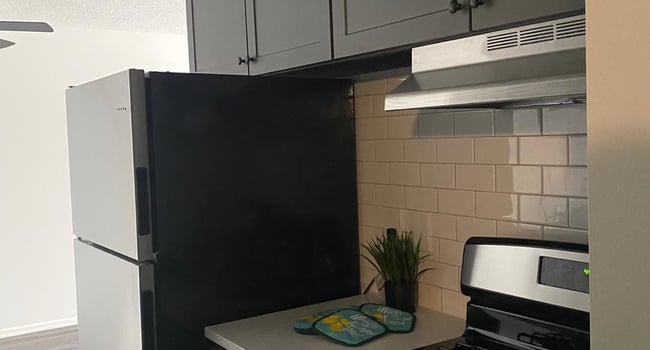 Kitchen & Appliances | Talus Apartments | Plymouth