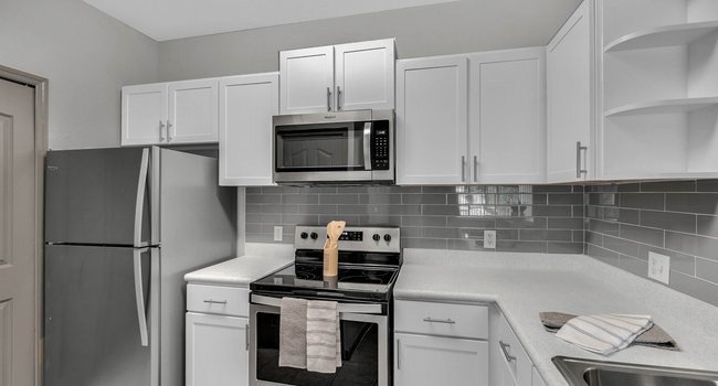 Arium Metrowest 232 Reviews Orlando Fl Apartments For Rent Apartmentratings C