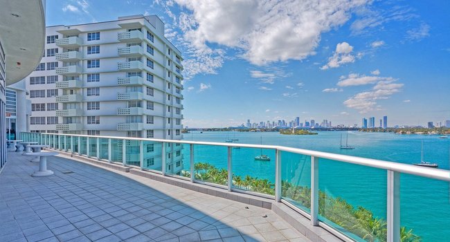 Flamingo South Beach Center Tower 36 Reviews Miami Fl Image Of Flamingo South Beach Center Tower In Miami Fl