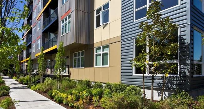 The Luke Apartments 71 Reviews Redmond Wa Apartments For Rent