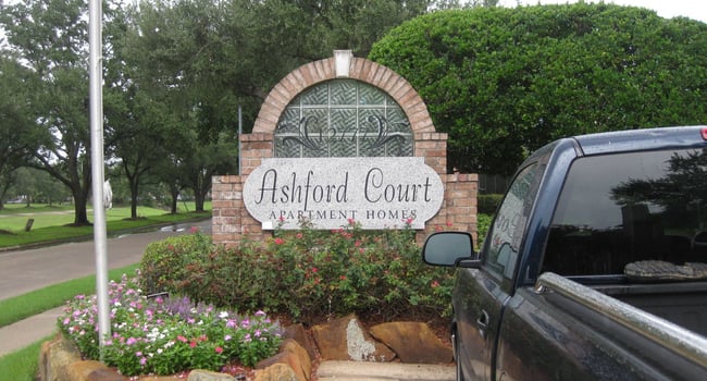 Ashford Court Apartment Homes 115 Reviews Houston Tx