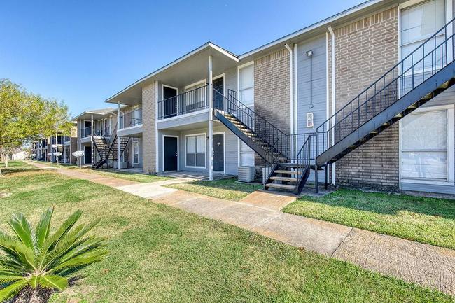 Remington Apartment Homes - 8 Reviews | Freeport, TX ...