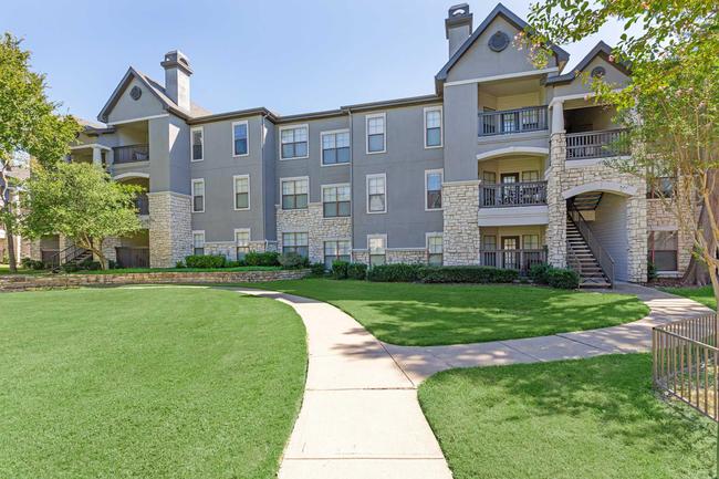 Sweetwater at Buckingham - 164 Reviews | Richardson, TX Apartments for