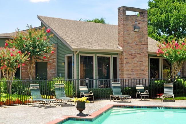 Siena Courtyards 76 Reviews Houston Tx Apartments For Rent Manager Uploaded Photo Of Siena Courtyards In Houston Tx