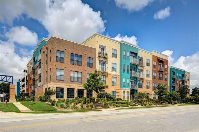 La Frontera Square 99 Reviews Round Rock, TX