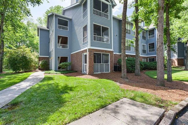 Kensington Place Apartments 74 Reviews Greensboro, NC