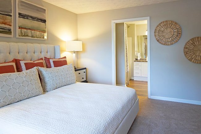 Colonial Grand at Mount Vernon - 235 Reviews | Dunwoody, GA Apartments