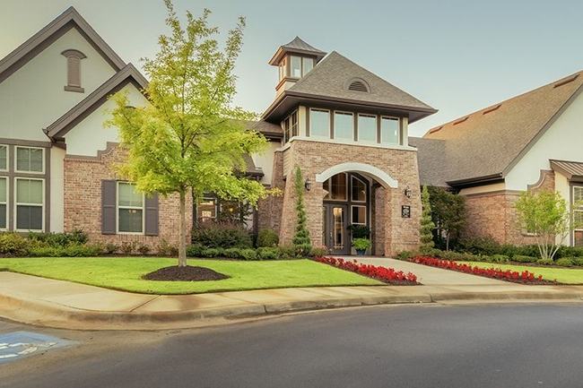 Ridge at Chenal Valley - 270 Reviews | Little Rock, AR Apartments for