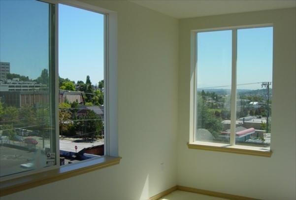 Rianna Apartments 34 Reviews Seattle Wa For Rent Manager Uploaded Photo Of Rianna Apartments In Seattle Wa