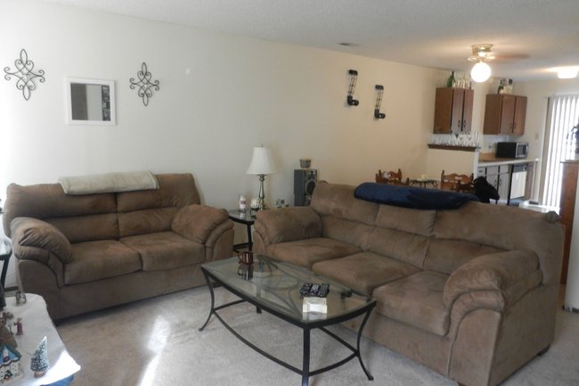 Whitehall Apartments - 19 Reviews | Topeka, KS Apartments ...