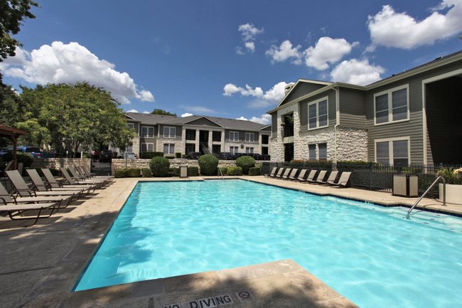 Saratoga Ridge 77 Reviews Austin, TX Apartments for